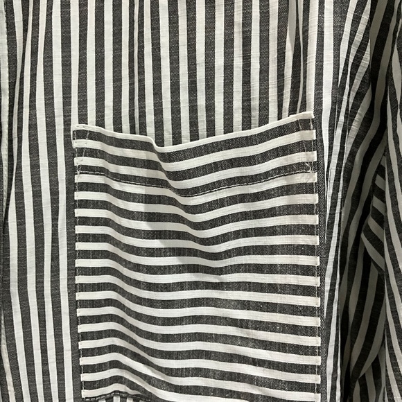 Women’s striped shirt size large — Olive and white stripes - Picture 6 of 6